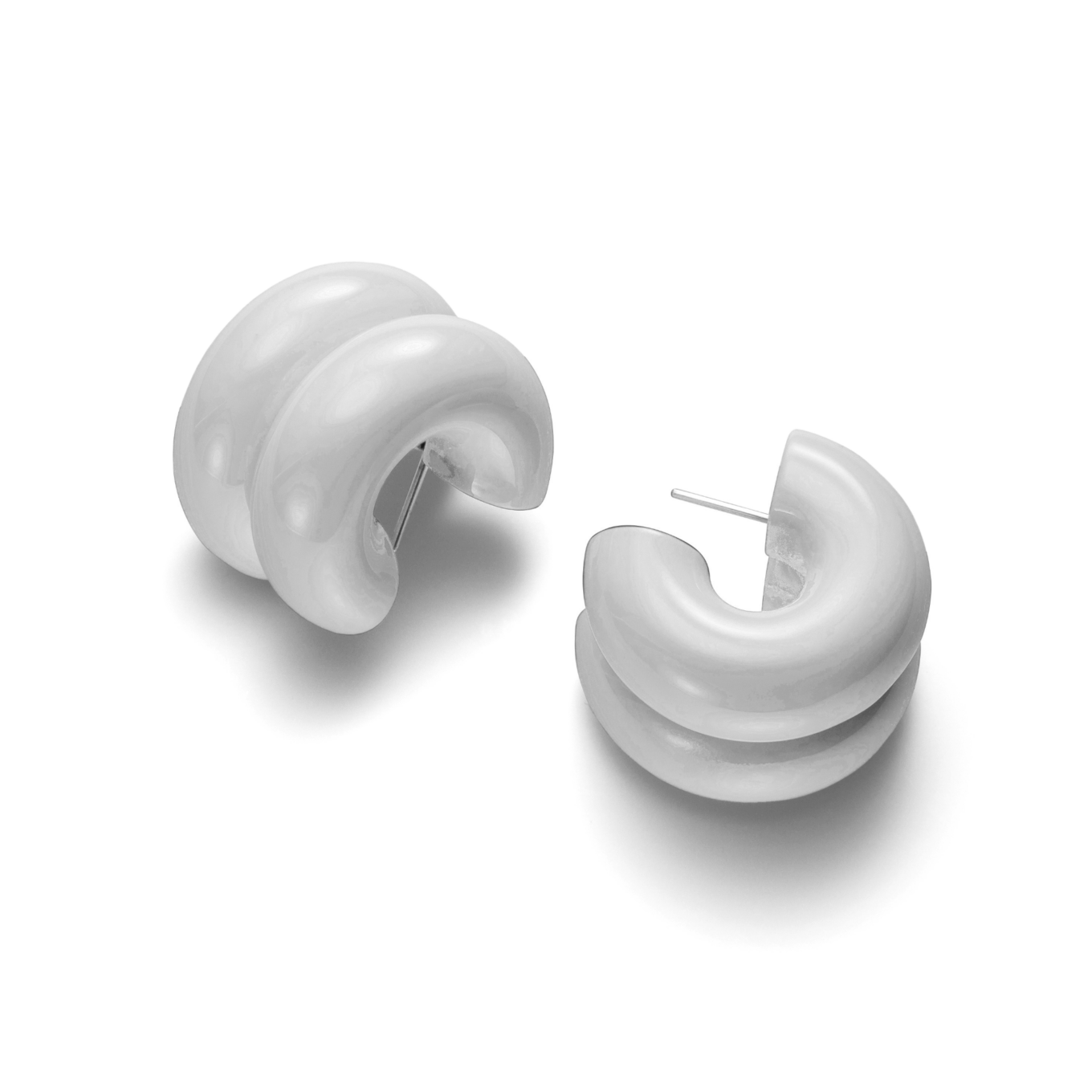 TBOEA04-Billow Earrings - White-PNG