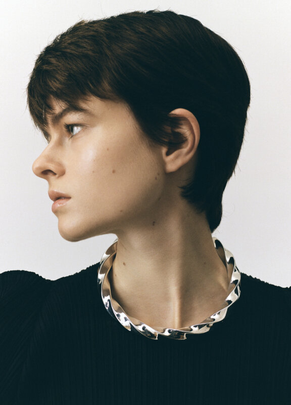 Wind Collar_ uncommon matters