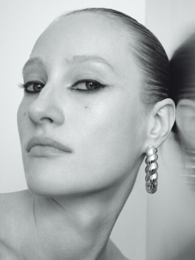 UM_FEBRUARY__15_Look_Festive_1127-2