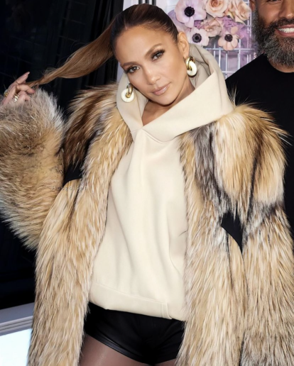 Jennifer Lopez in uncommon matters Cumulus Earrings